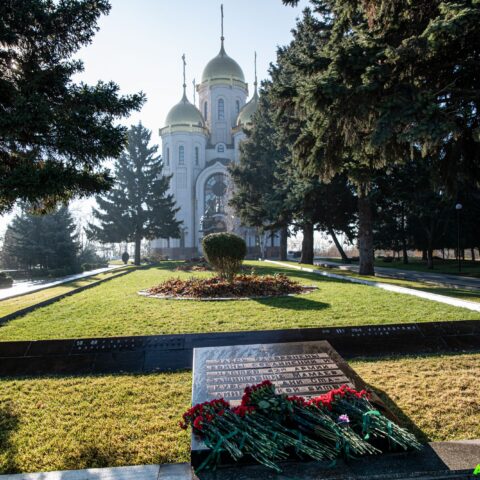 Малая братская могила защитников Сталинграда на Мамаевом кургане. Достопримечательность Арт-Квест-Прогулка