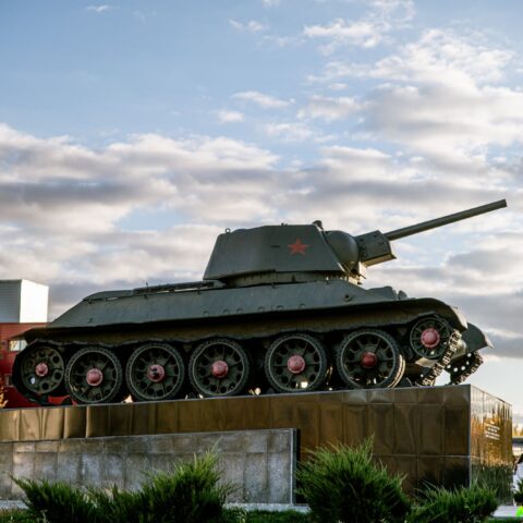 Танк Т-34 Достопримечательность Арт-Квест-Прогулка