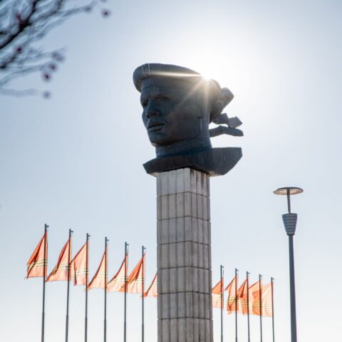 Памятник героям Волжской Флотилии Достопримечательность Арт-Квест-Прогулка